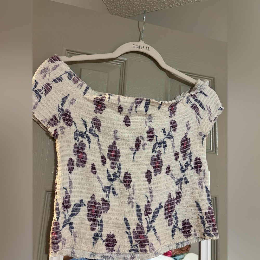 Floral summer top!💜